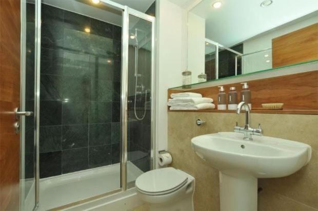 2 Bed 2 Bath Luxury Apartment In Central London Exterior photo